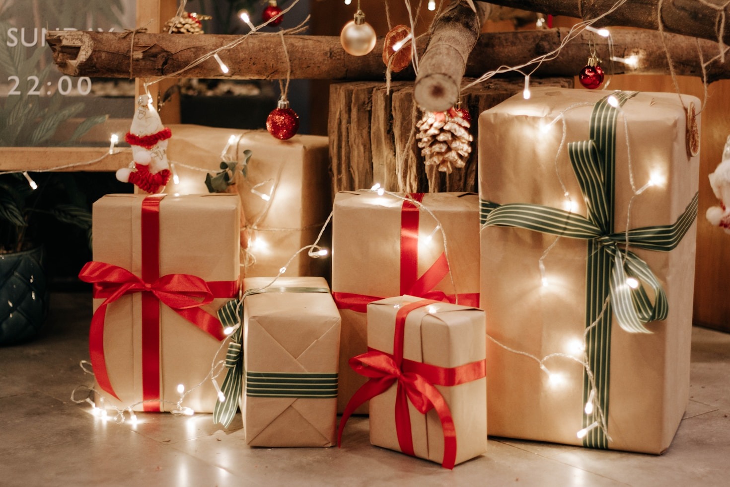 Wie man Weihnachtsgeschenke mit Herz auswählt